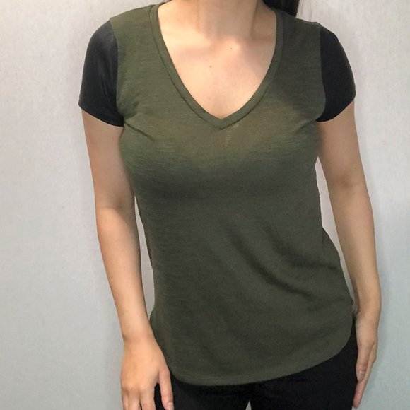 GUESS green v-neck shirt w faux leather sleeves - Picture 2 of 4